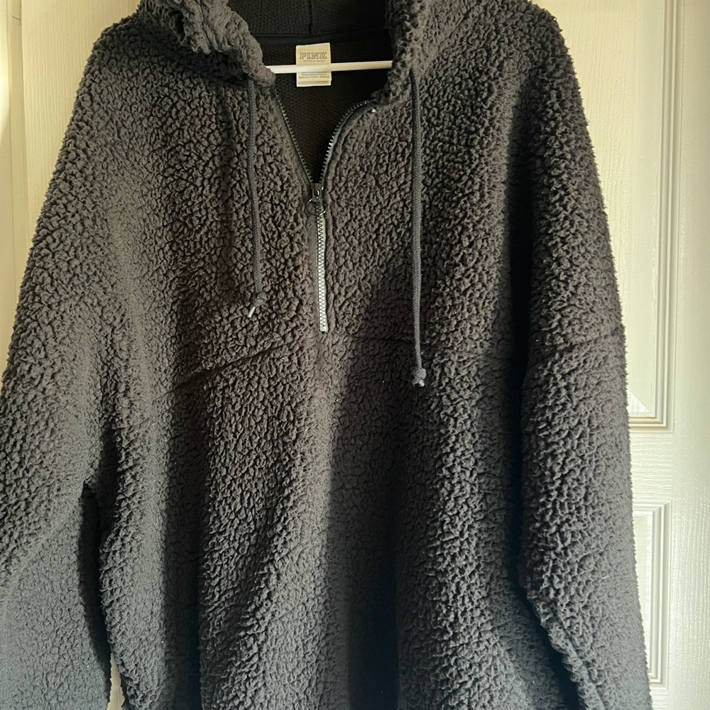 PINK Victoria's Secret Black 1/2 Zip-Up Sherpa Like Sweatshirt Size Large